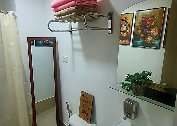 Staycation Ni Inday Hotel Manila